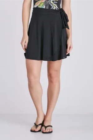 Short saia preto transpassado