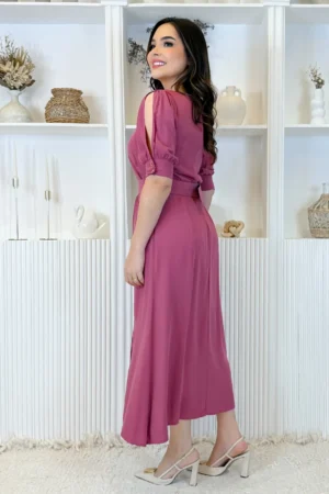 Vestido midi com cinto