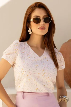 Blusa estampa floral manga curta