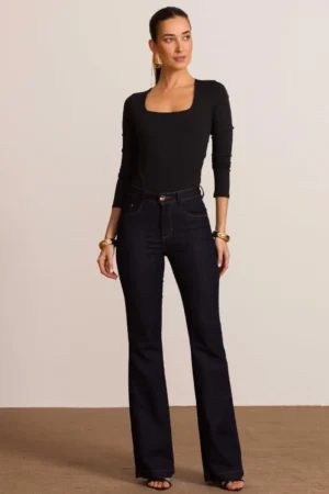 Calça jeans flare