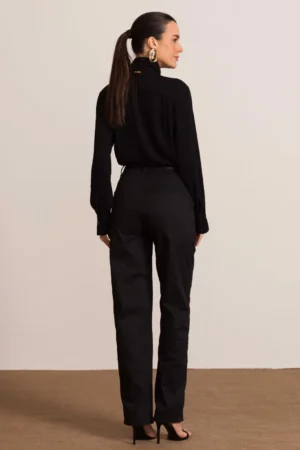 Calça reta preta
